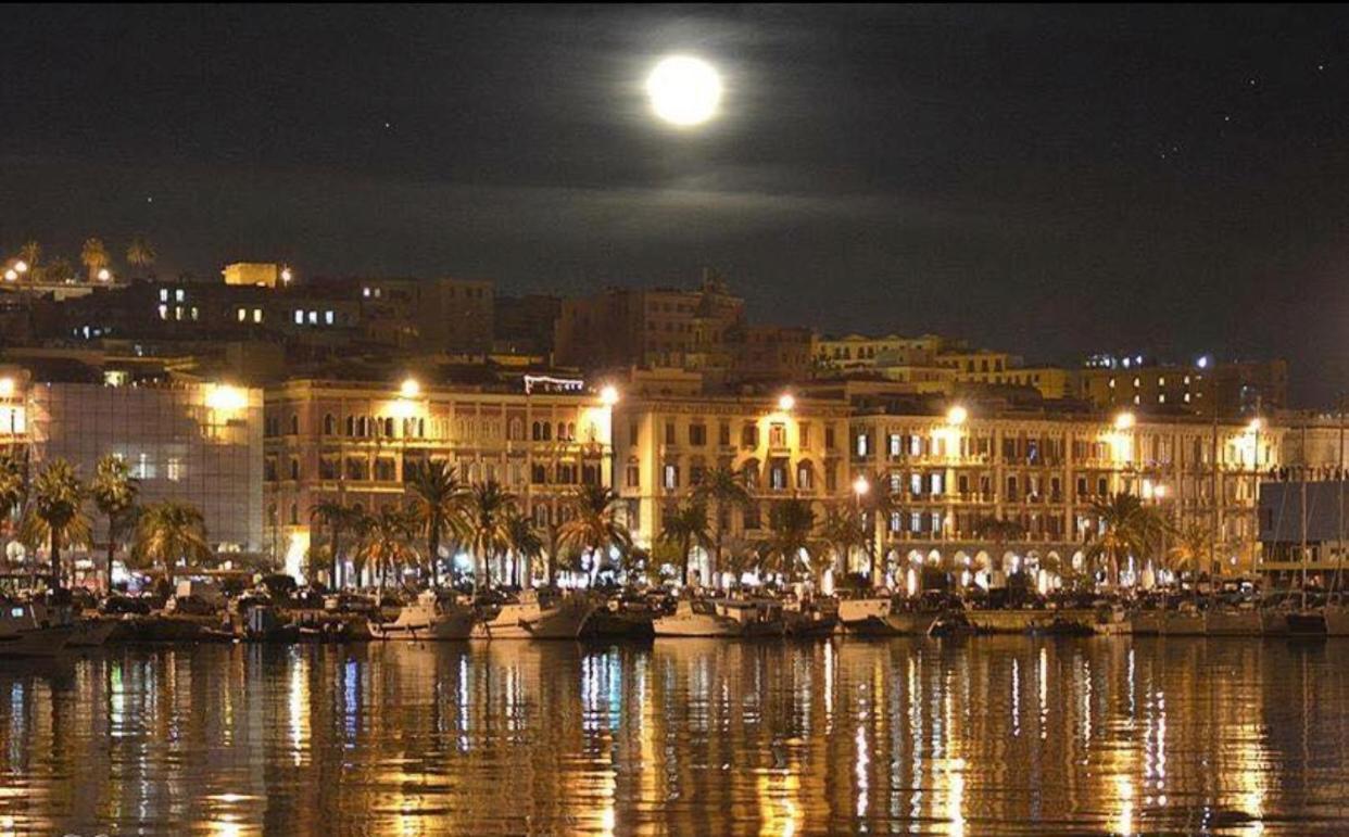 Marina Di Castello Panzió Cagliari Kültér fotó